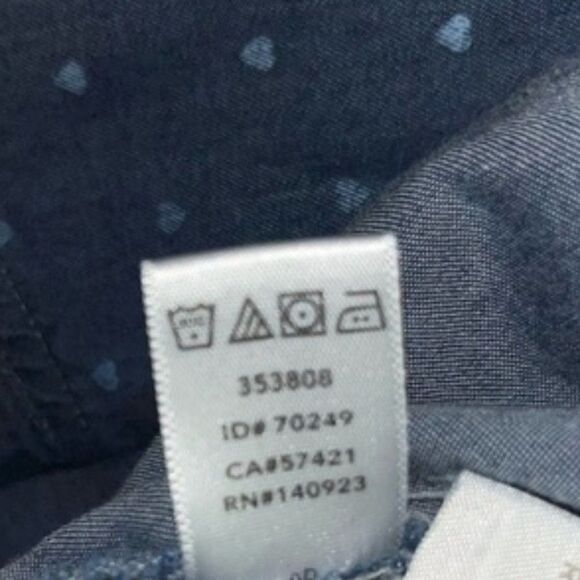 LOFT The Softened Shirt Chambray White Hearts Print Valentine's Day NWOT Small - Picture 11 of 11